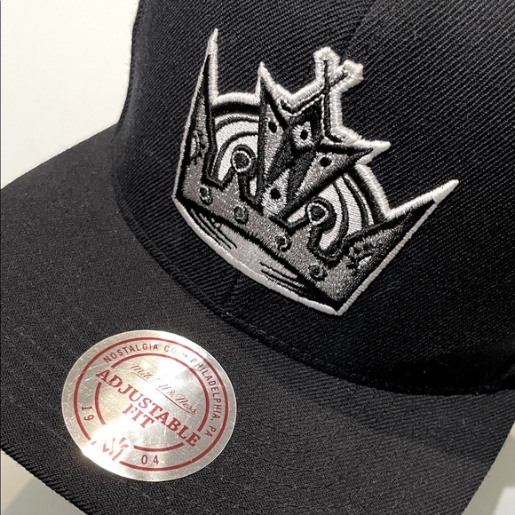 *NEW* Mitchell & Ness Los Angeles Kings Crown Snapback Hat - Picture 2 of 7